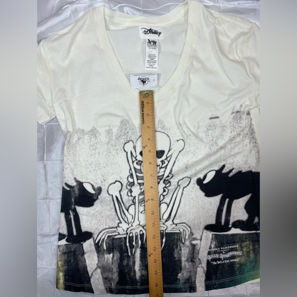 DISNEY PARK CARTOON t shirt skeletons size XS silly symphony NEW - Picture 9 of 10
